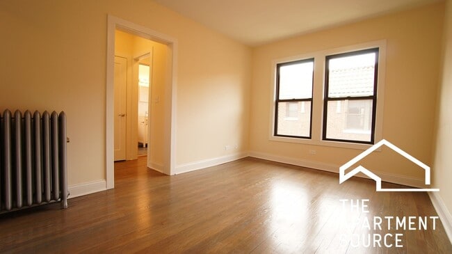 Building Photo - 2643 N Spaulding Ave