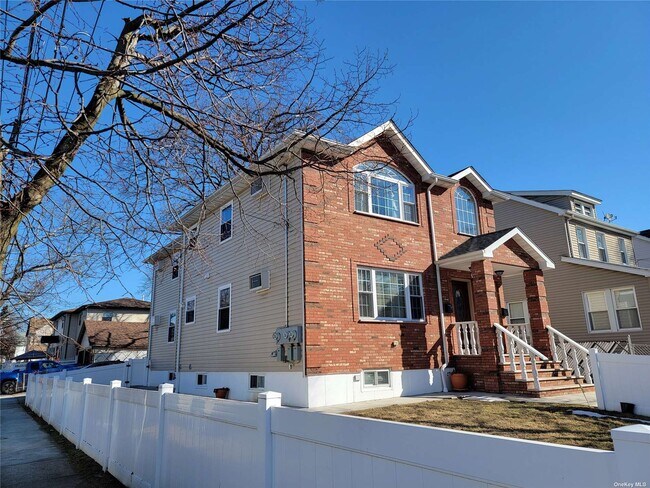 Building Photo - 241-01 Caney Rd