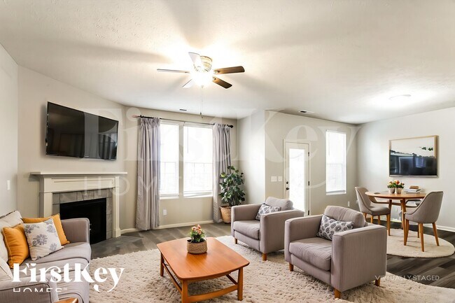 Foto del edificio - 4653 Rainwater Ln