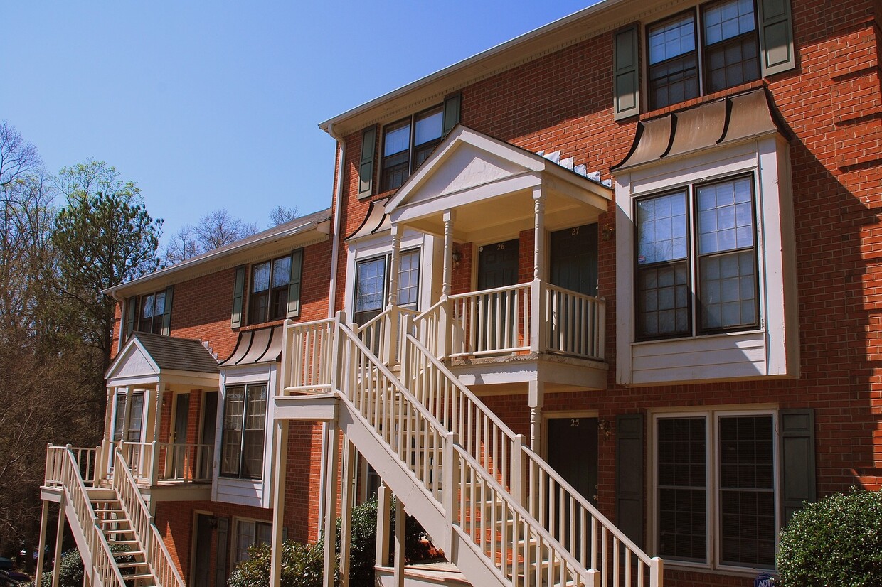 Spacious 2 Bedroom Townhome Near Downtown ... - Spacious 2 Bedroom Townhome Near Downtown ...
