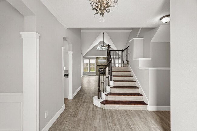 Foto del edificio - 7531 Fall Creek Bend Ct