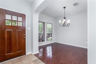 Building Photo - 59 Douvaine Ct