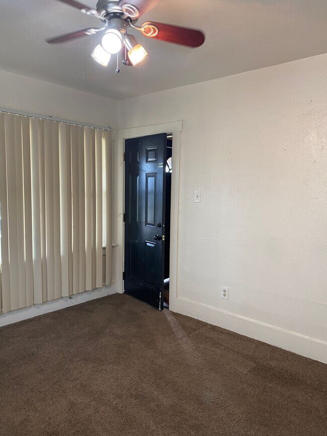 Foto del edificio - 1 bedroom in Oakdale