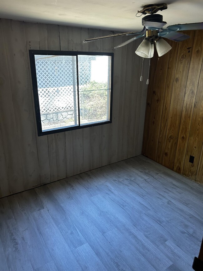 Building Photo - 5938 Powers Ln