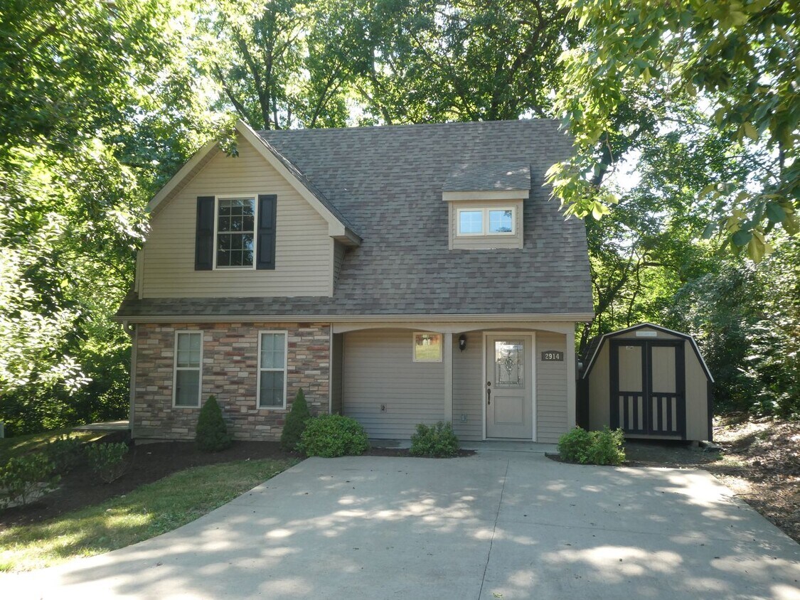 2914 Scott Blvd, Columbia, MO 65203 House Rental in Columbia, MO