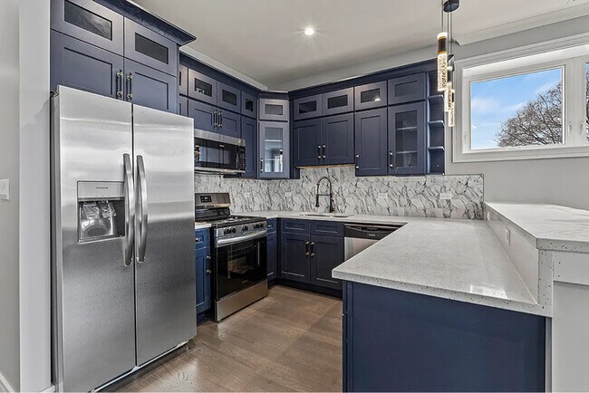 Foto del edificio - 4827 S St Lawrence Ave