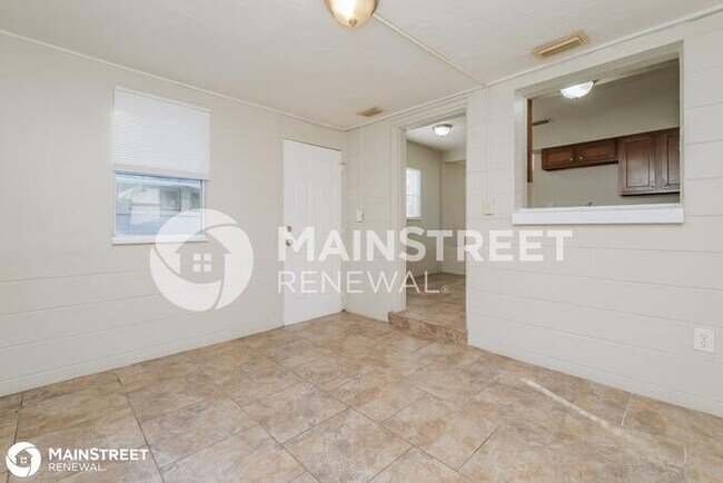 Building Photo - 673 Paris Ave S, St Petersburg, FL 33701