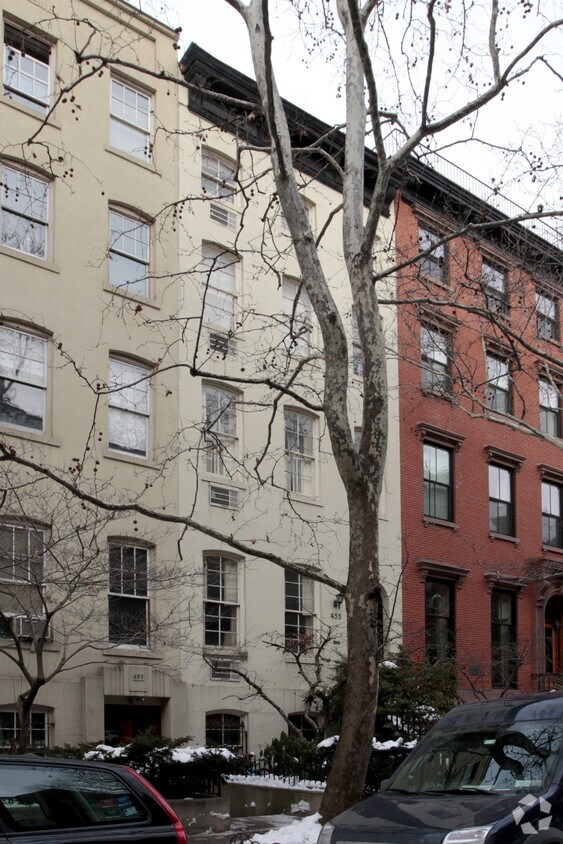 Building Photo - 455 W 21st St