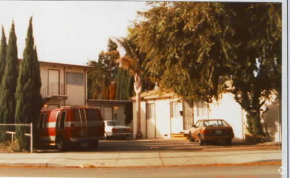 Building Photo - 1618 Broadway