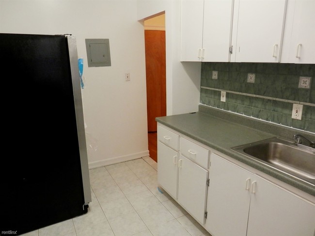 Building Photo - 610 W 142nd St
