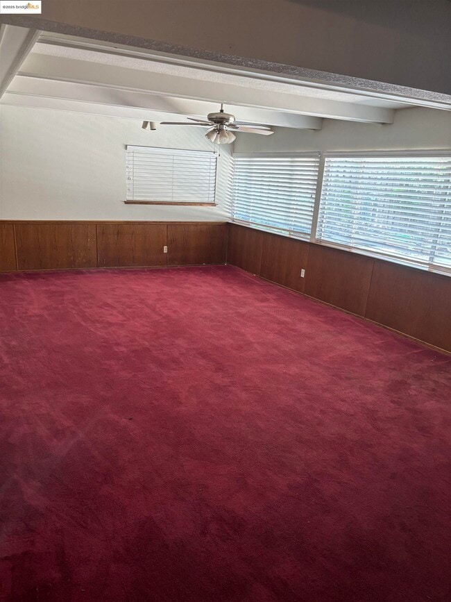 Foto del edificio - 1310 B St