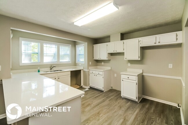 Building Photo - 100 Smokemont Dr