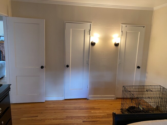 Foto del edificio - 615 Fitzgerald Rd NW