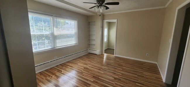 Building Photo - 2137 Columbus Ave