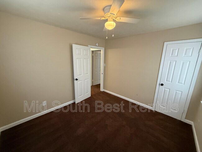 Foto del edificio - 2416 Corning Ave