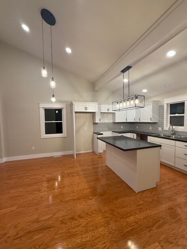 Foto del edificio - 202 Oak St