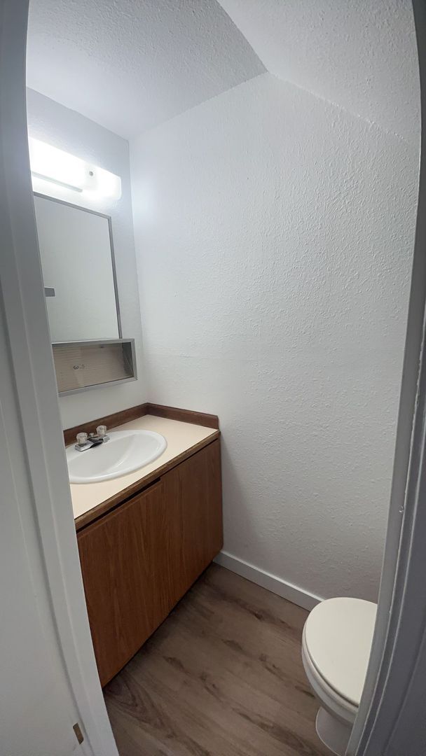 Building Photo - 2924/2926 Moore St