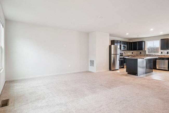 Building Photo - 10108 Blansford Way