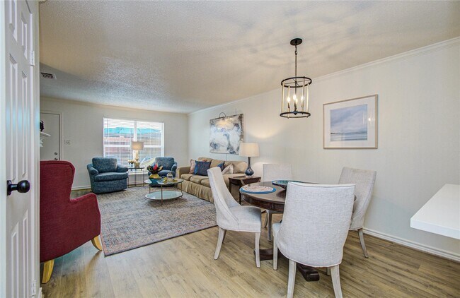 Foto del edificio - 15309 Kingfield Dr