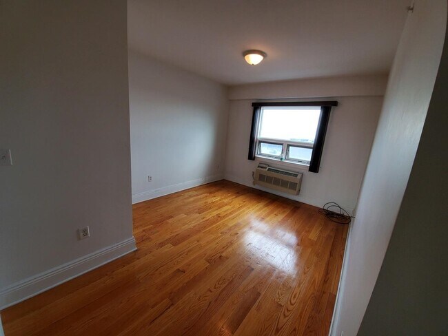 Foto del edificio - 809 22nd St