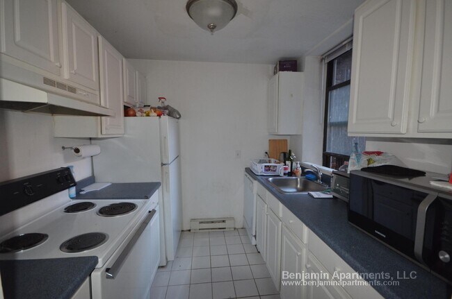 Foto del edificio - 774 Columbus Ave