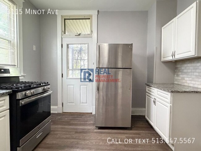 Foto del edificio - 3115 Minot Ave