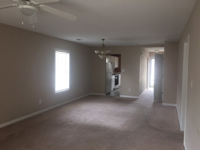 Building Photo - 231 Deer Hound Trail
