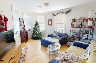 Building Photo - 4 Bishop Allen Dr