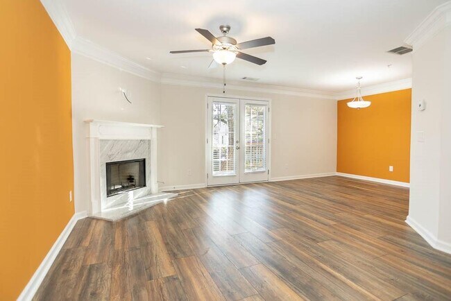 Foto del edificio - 84 Barrington Pl