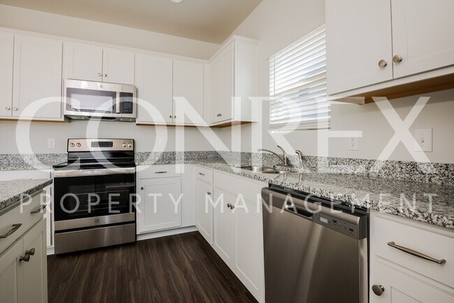Foto del edificio - Stunning New Construction Home in Summervi...