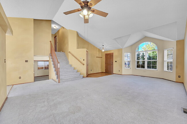 Foto del edificio - $2,395.00 - 4 Bedrooms, 3.5 Bathrooms, Sin...