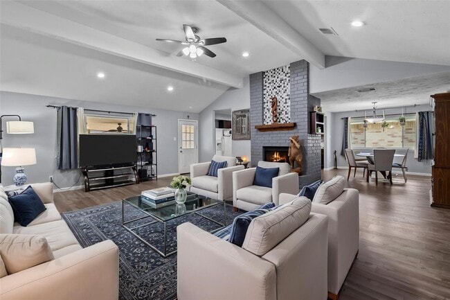 Foto del edificio - 20074 Crazy Horse Cir