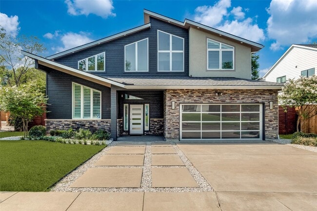 Building Photo - 3772 Seguin Dr