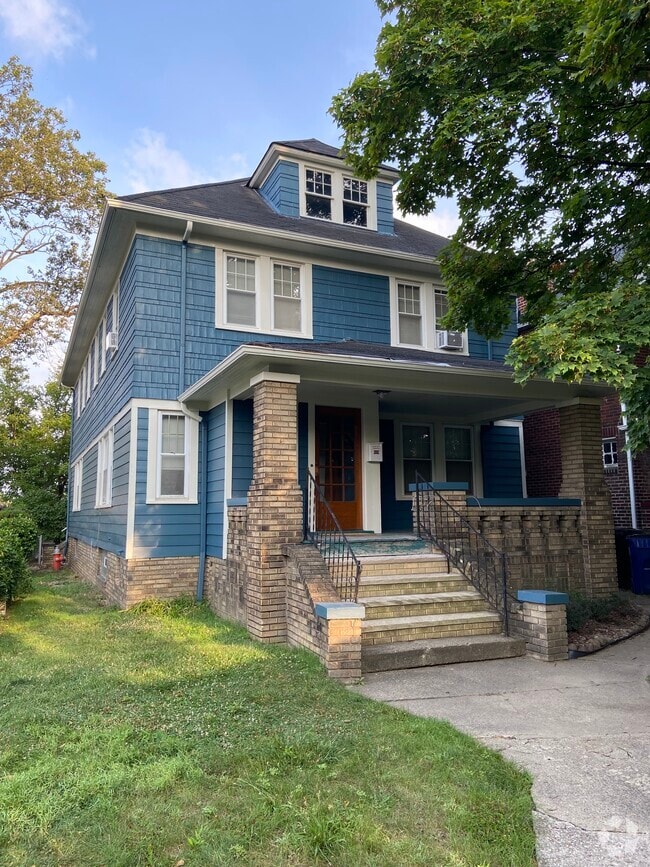 Building Photo - 12207 Mount Overlook Ave
