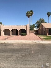 Building Photo - 1424 E Sunset Ct