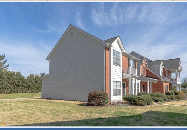 Building Photo - 391 Mill Pond Crossing