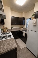 Building Photo - 4137 E Fairmount St