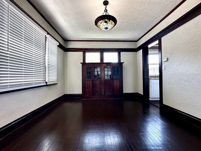 Foto del edificio - 506 N McLean St