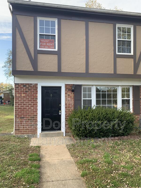 1000 James Madison Cir, Fredericksburg, VA 22405 Townhome Rentals in Fredericksburg VA