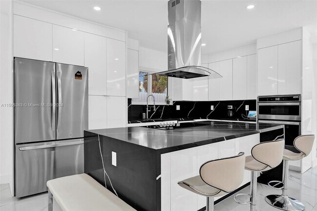 Building Photo - 7529 Mutiny Ave