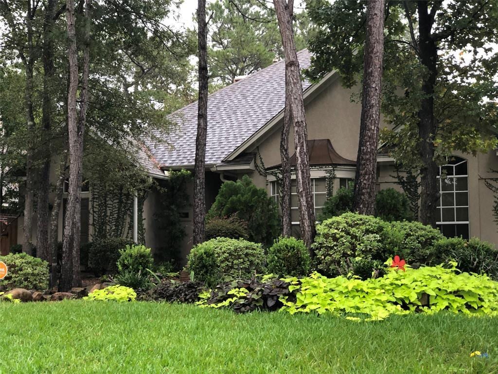 Primary Photo - 19 E Sunny Slope Cir