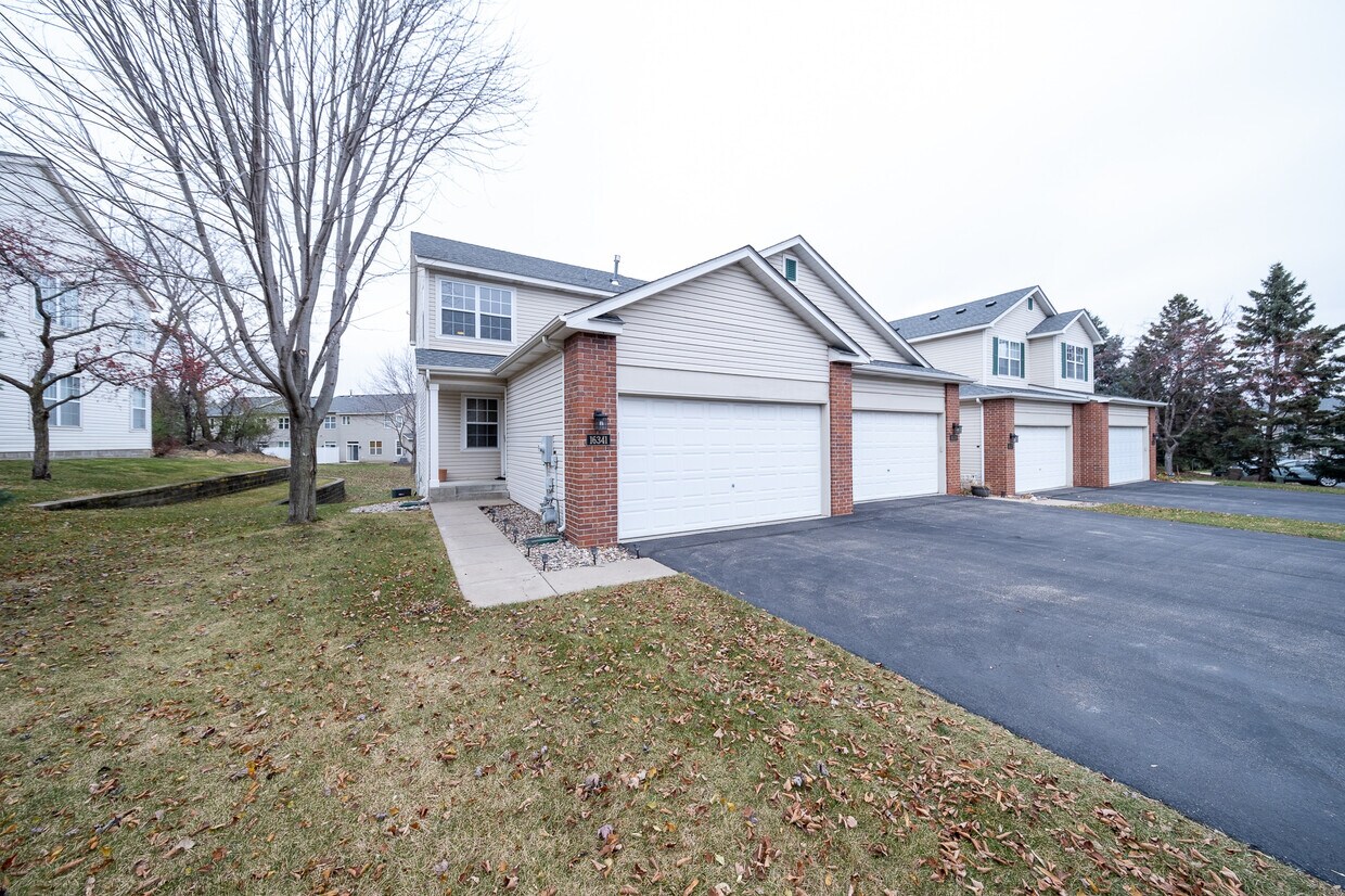 Foto principal - 16341 Jamison Path