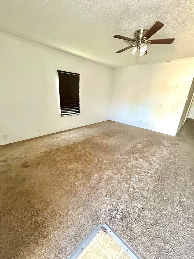 Foto del edificio - 11810 Greenglen Dr