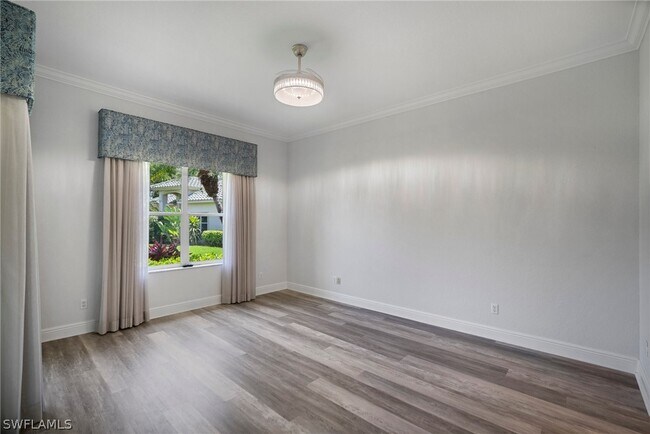 Building Photo - 821 Vistana Cir