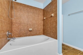 Building Photo - 1608 Pointe Leone Building Photo - 1608 Pointe Leone