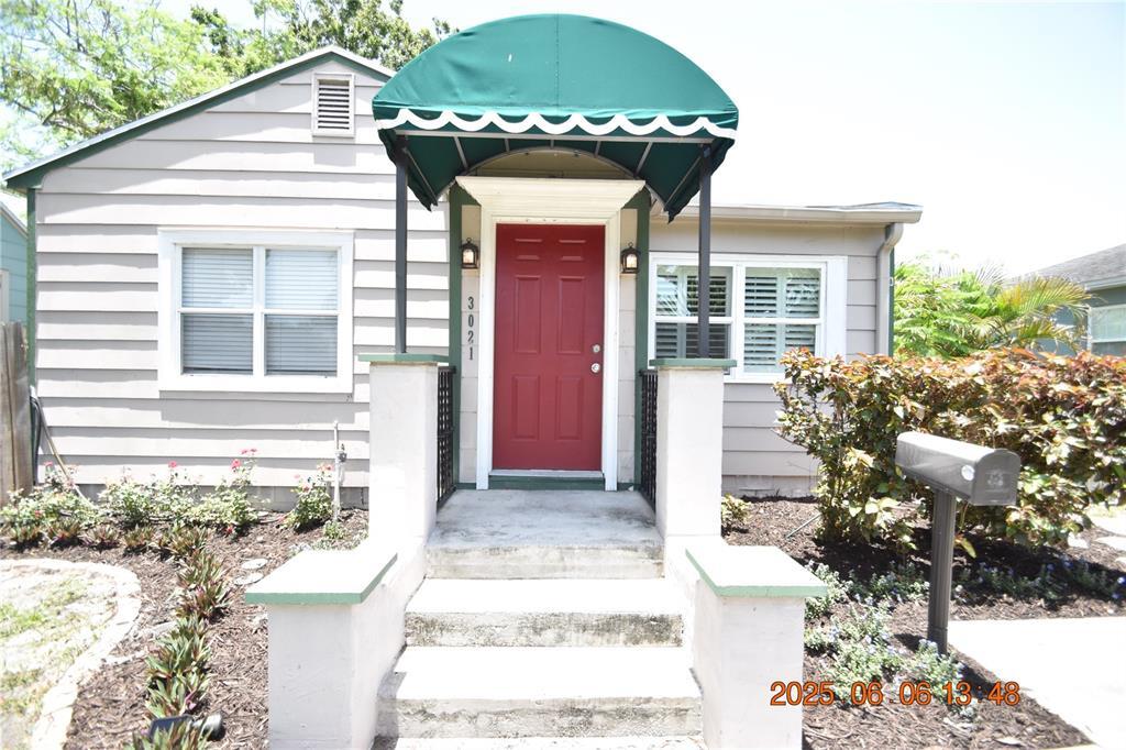 Foto principal - 3021 6th Ave N
