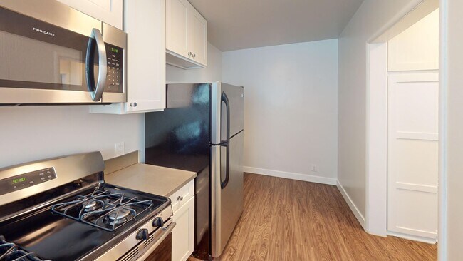 Interior Photo - Hayden on Hollywood (7200)