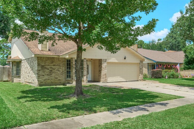 Building Photo - 23311 Grand Rapids Ln