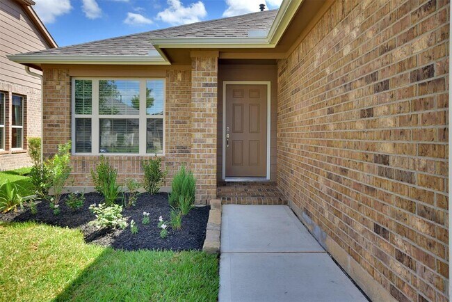 Building Photo - 23802 Pennington Hills Dr