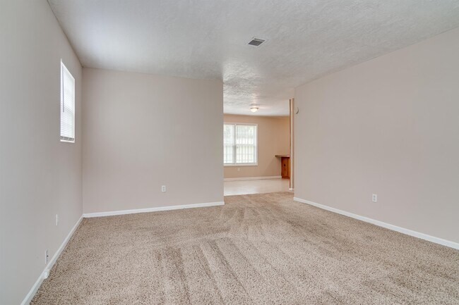 Foto del edificio - 3453 Pine Hill Rd